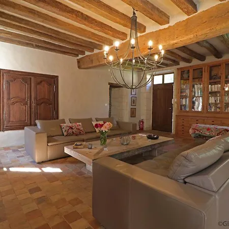 Bed & Breakfast Domaine Manoir Le Chene