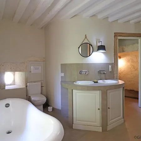 Domaine Manoir Le Chene Bed & Breakfast